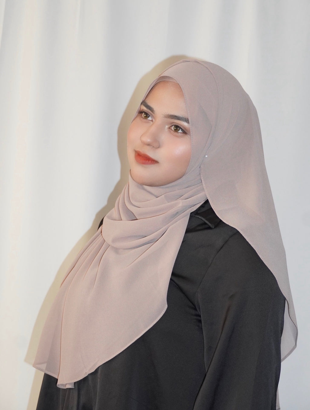 Rounded Chiffon Hijab Mauve