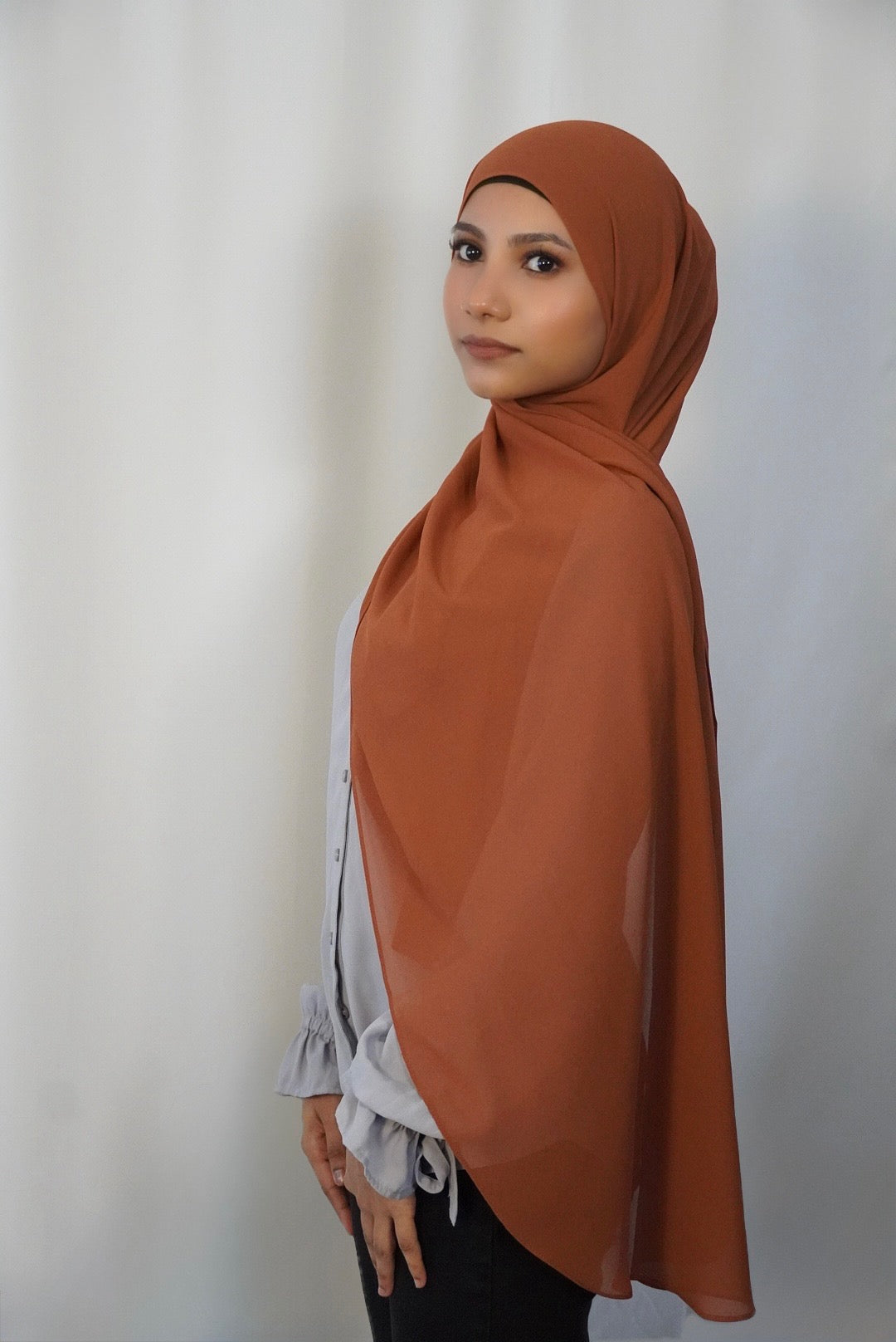 Rounded Chiffon Hijab Brick Orange
