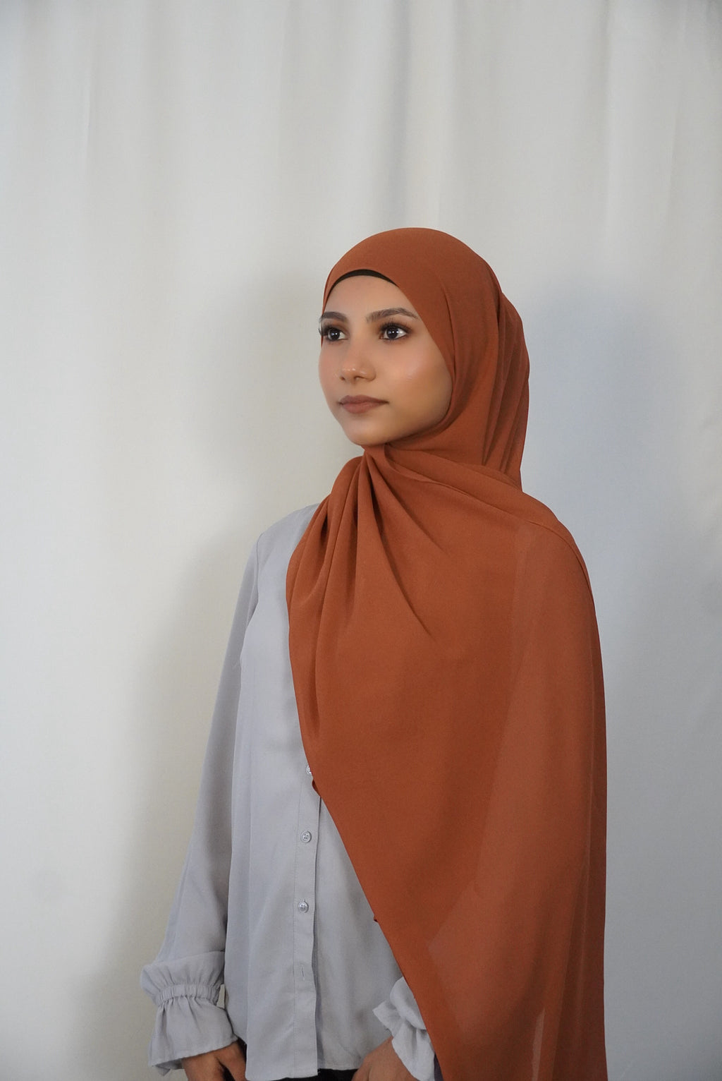 Rounded Chiffon Hijab Brick Orange